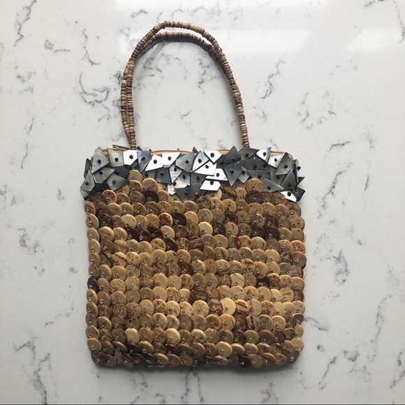 FREE w/BUNDLE VINTAGE Shell Bead Mini Purse - Picture 2 of 7